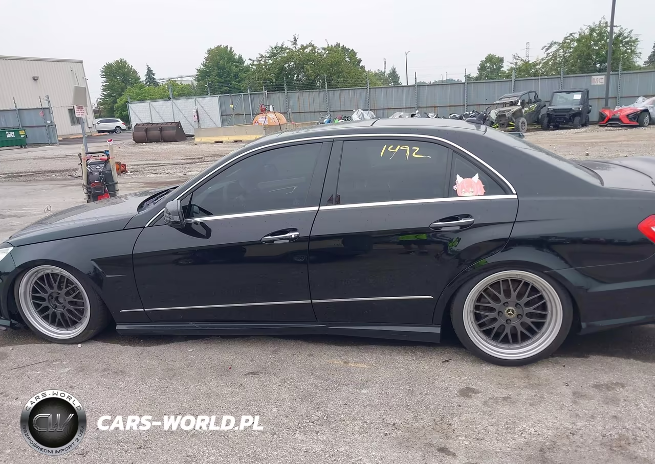 2012 Mercedes-Benz E 550 4Matic VIN:WDDHF9BB8CA609703 - 15