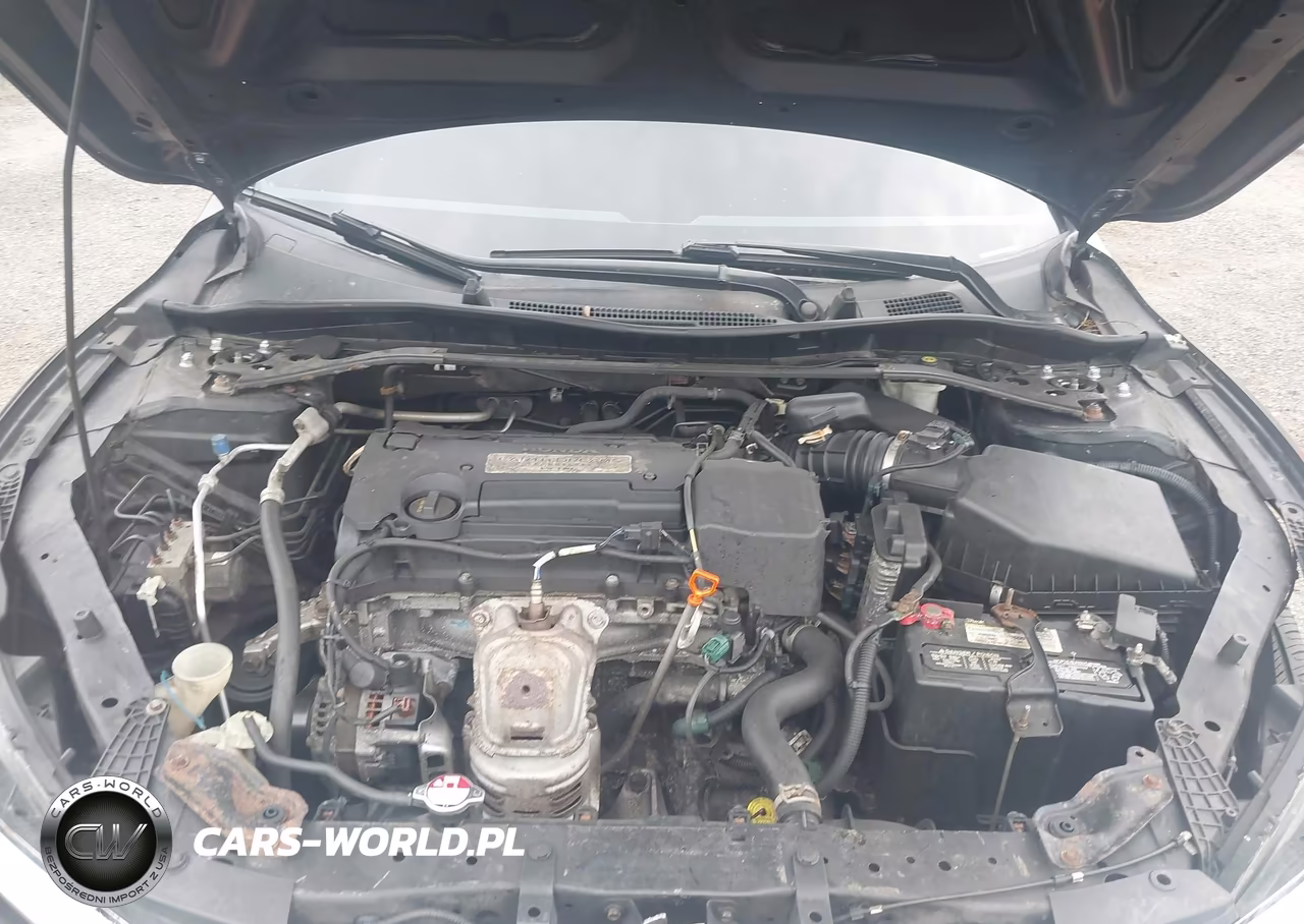 2015 Honda Accord Sport VIN:1HGCR2F54FA165801 - 10