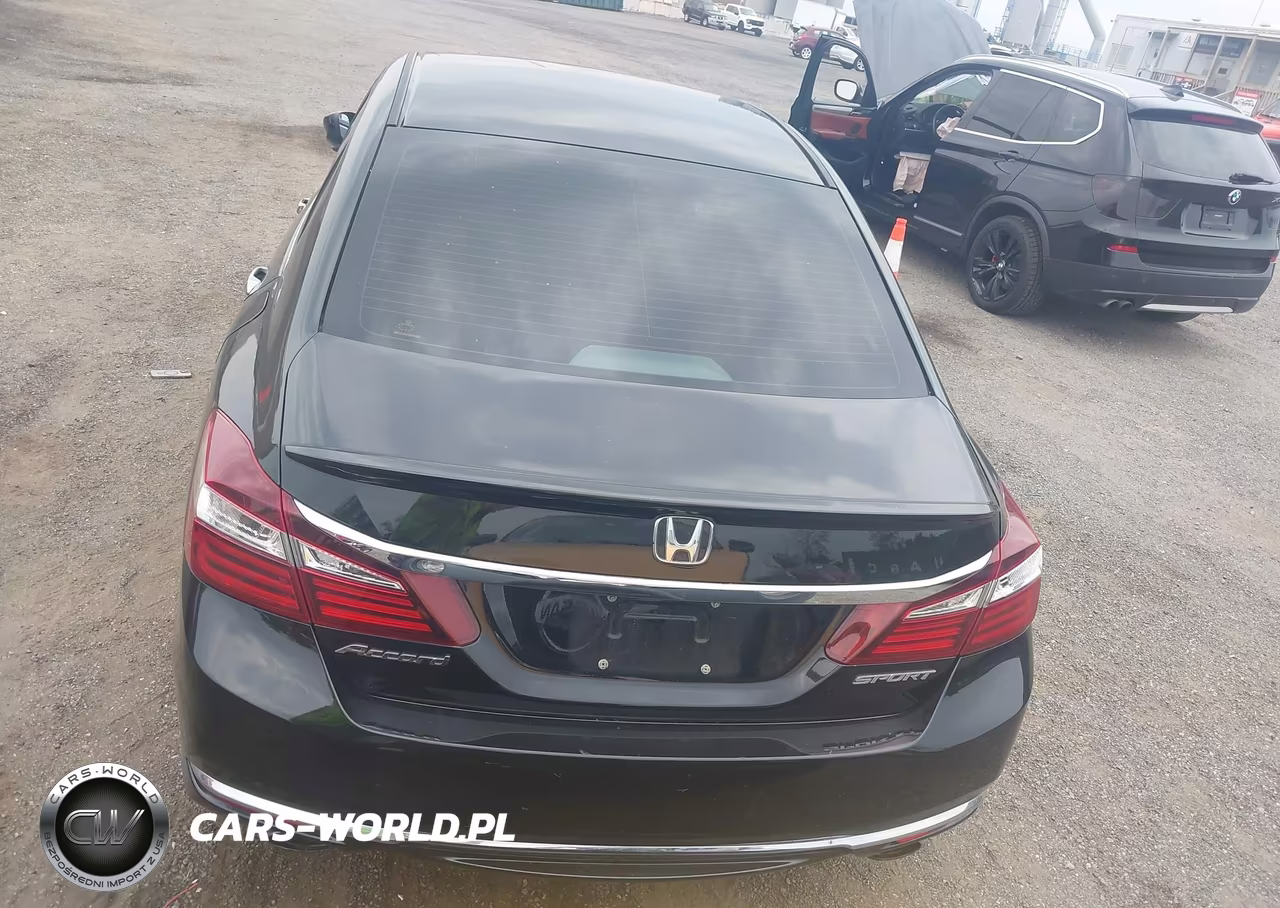 2015 Honda Accord Sport VIN:1HGCR2F54FA165801 - 16