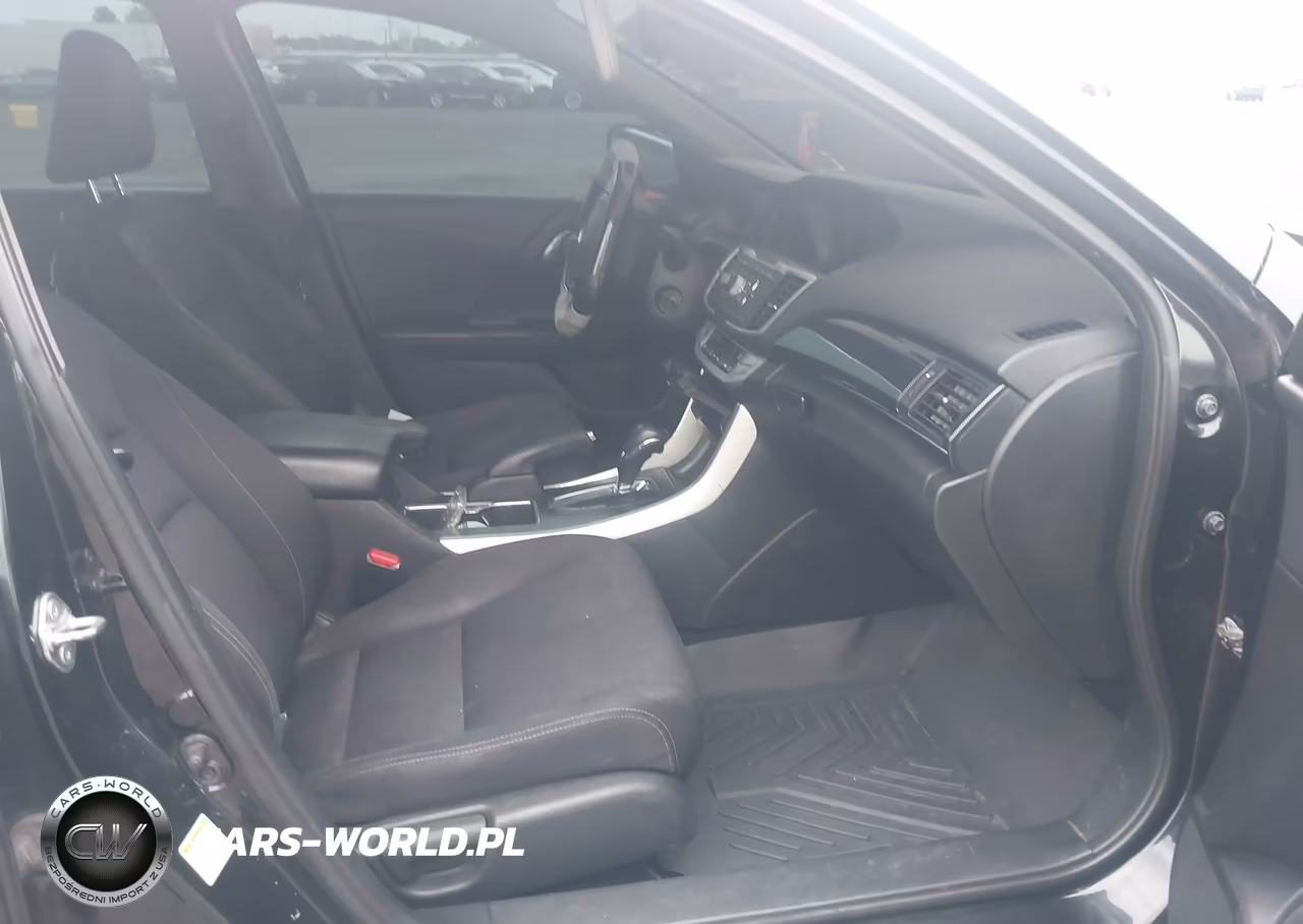 2015 Honda Accord Sport VIN:1HGCR2F54FA165801 - 5