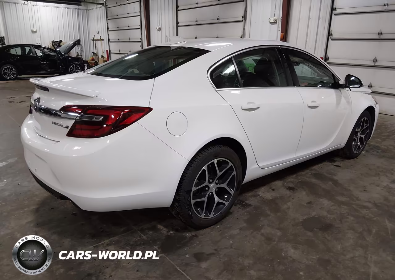2017 Buick Regal Turbo Sport Touring VIN:2G4GL5EX0H9106633 - 4