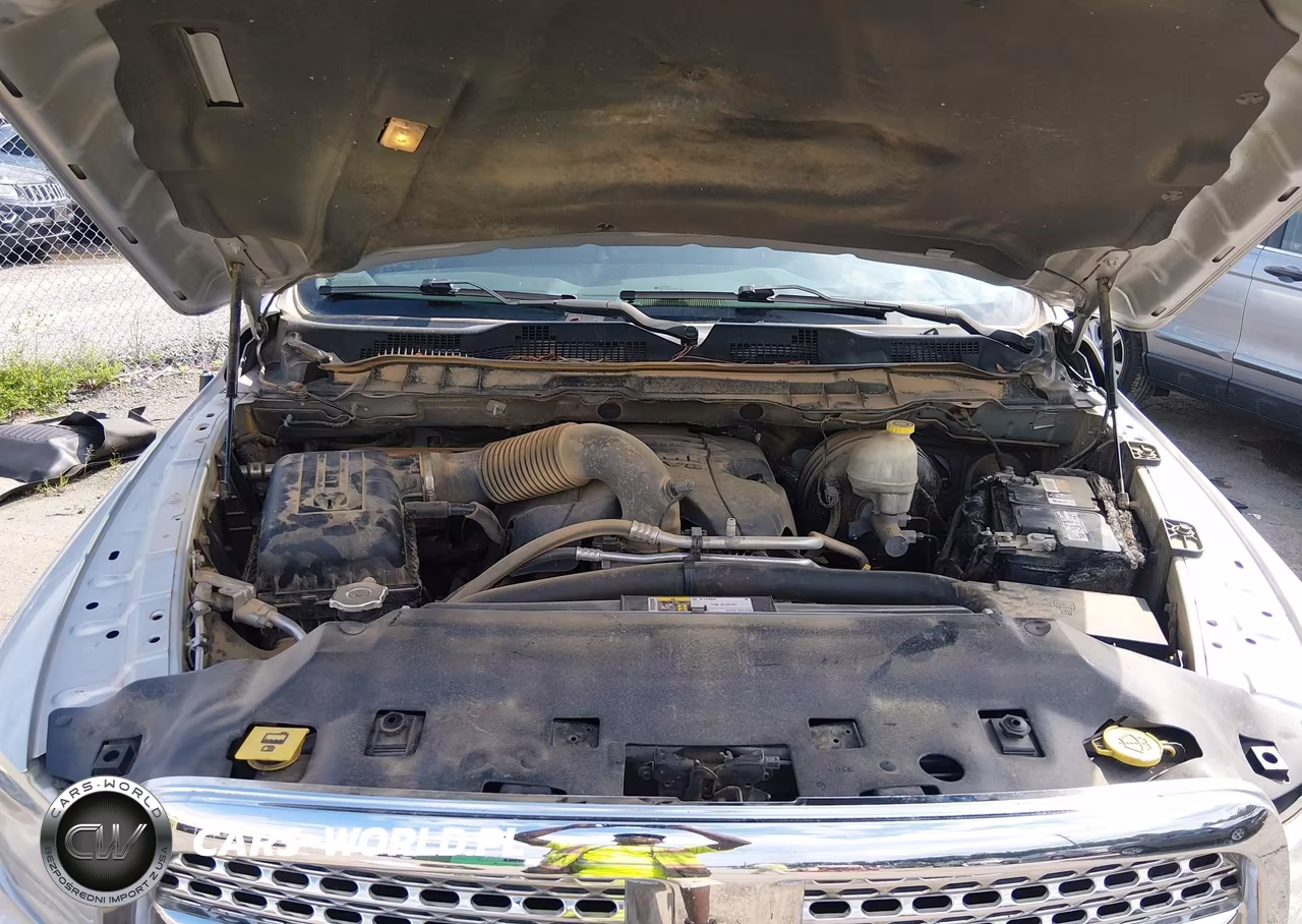 2014 Ram 1500 Laramie VIN:1C6RR7NTXES316467 - 10
