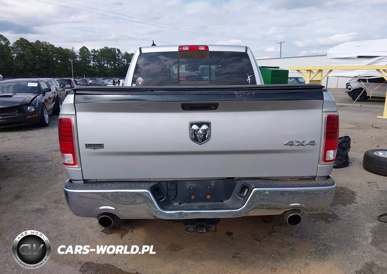 2014 Ram 1500 Laramie VIN:1C6RR7NTXES316467 - 17