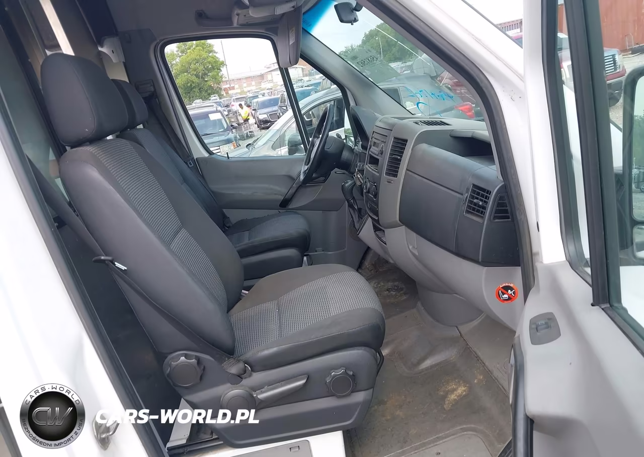 2013 Mercedes-Benz Sprinter 2500 High Roof VIN:WD3PE8CC0D5767130 - 5