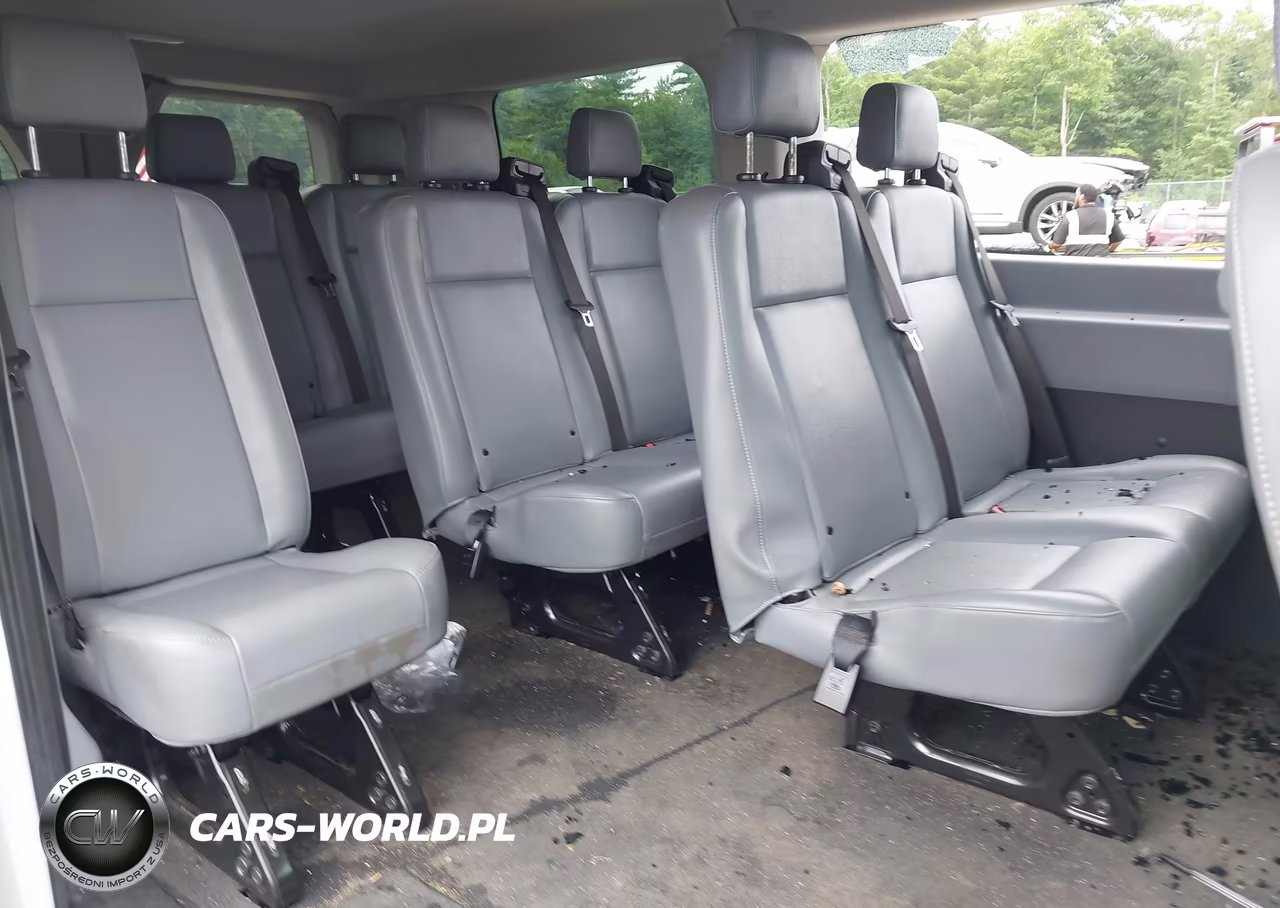 2019 Ford Transit-150 Xl VIN:1FMZK1YM7KKA64702 - 8