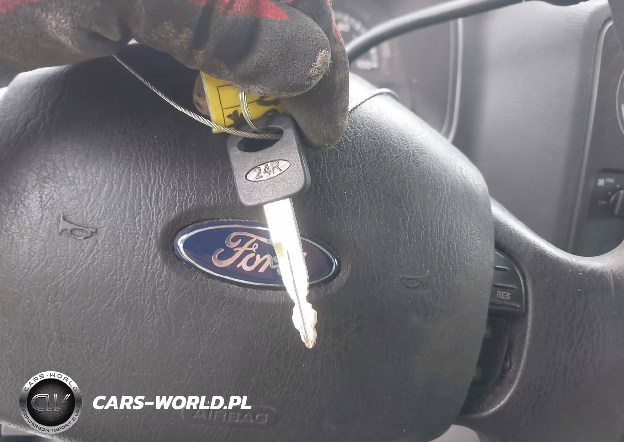 2009 Ford E-350 Super Duty Commercial VIN:1FDSS34P99DA75177 - 11