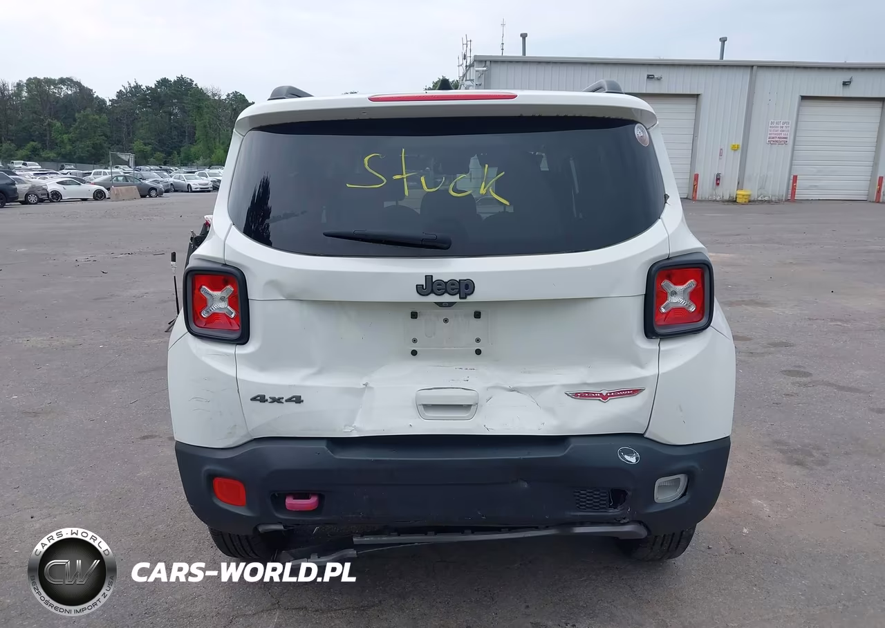 2018 Jeep Renegade Trailhawk 4X4 VIN:ZACCJBCB3JPG86713 - 6