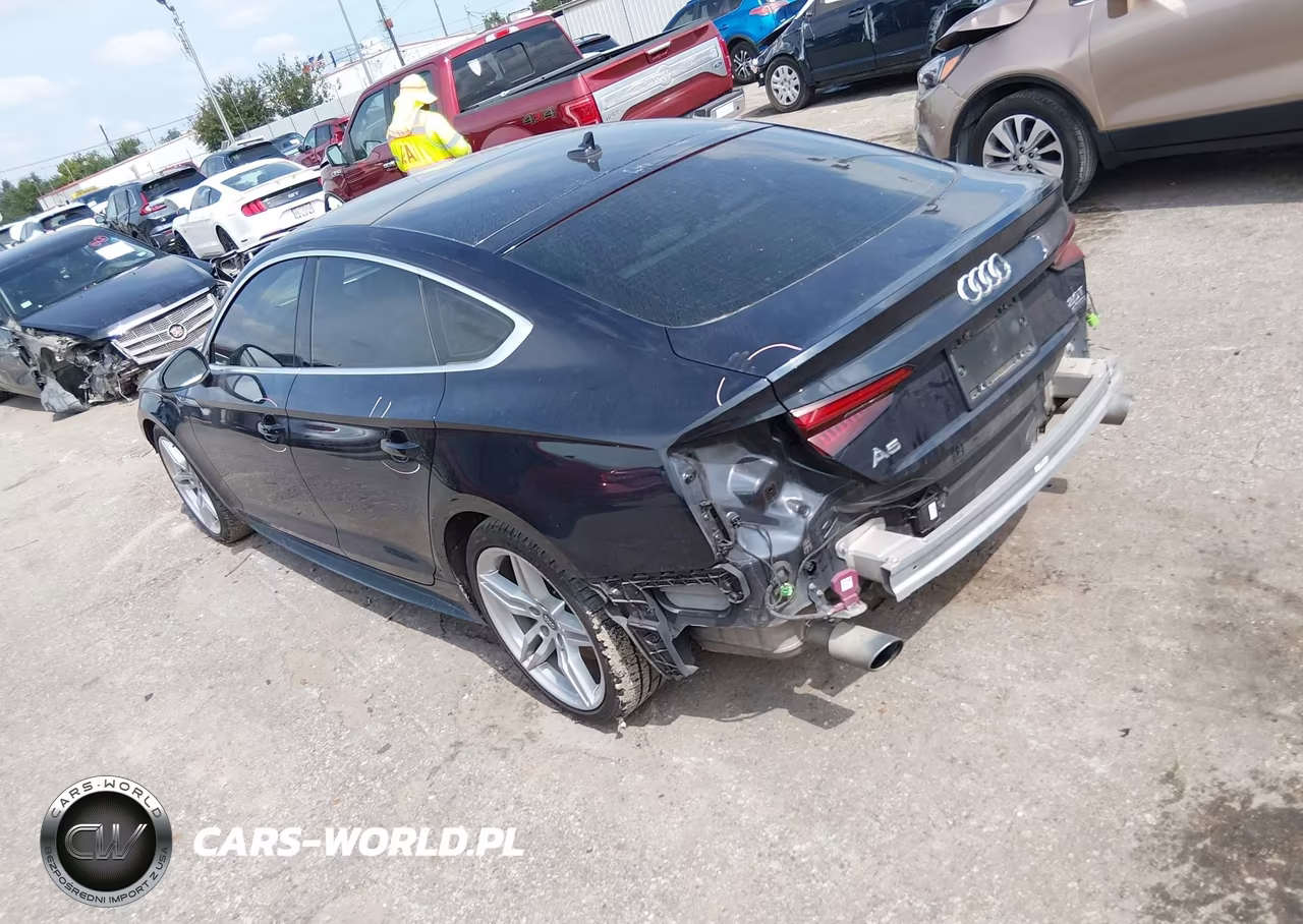2018 Audi A5 2.0T Premium VIN:WAUENCF50JA128503 - 3