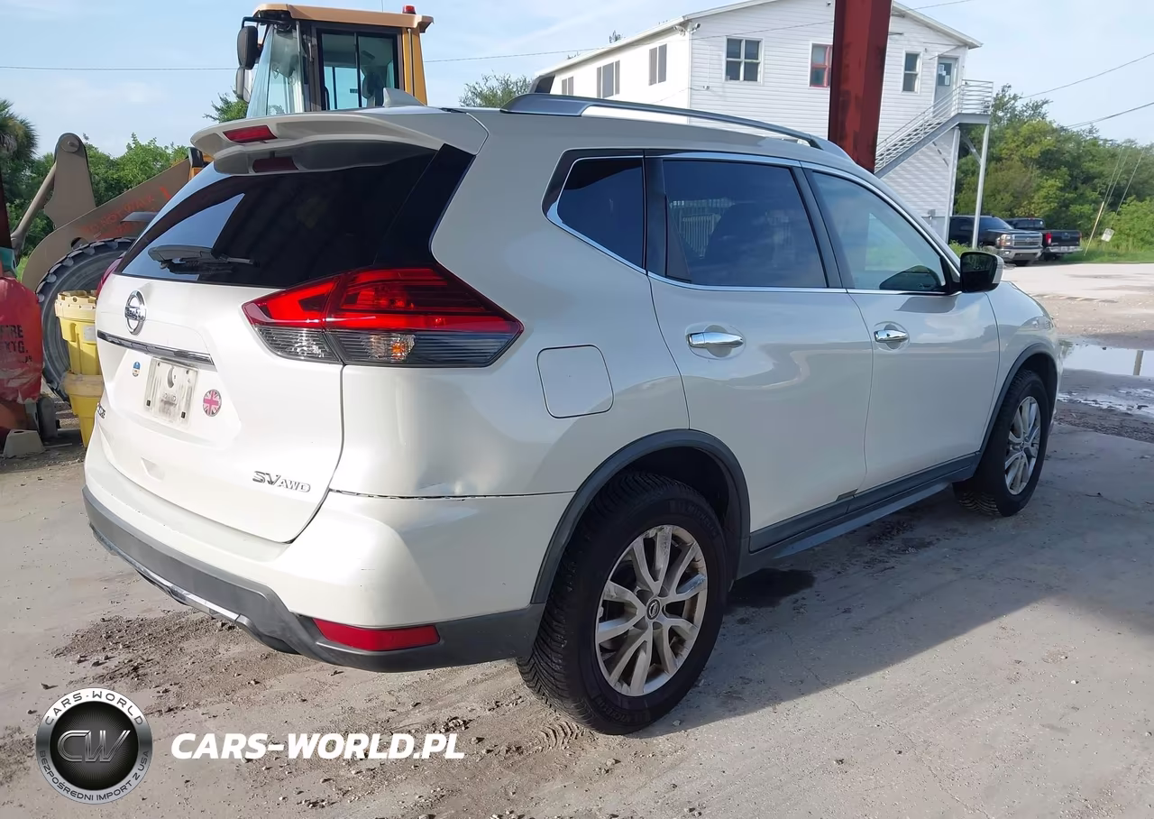 2017 Nissan Rogue Sv VIN:KNMAT2MV1HP572937 - 4