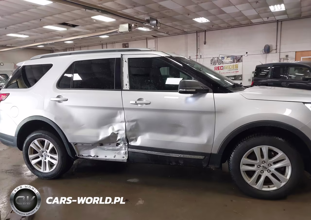 2019 Ford Explorer Xlt VIN:1FM5K8D88KGB32430 - 6
