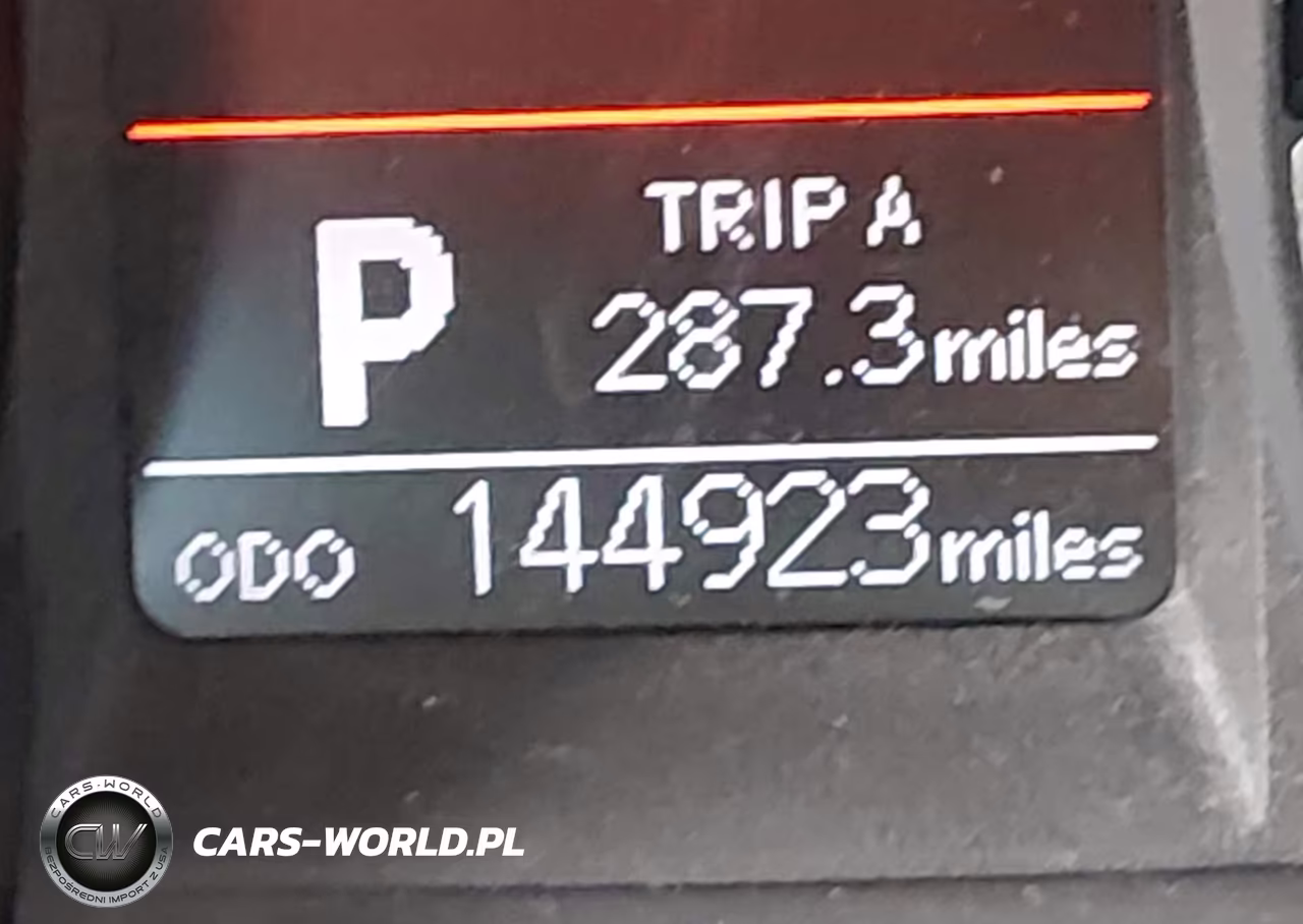 2015 Toyota Corolla S Plus VIN:2T1BURHE2FC308724 - 16