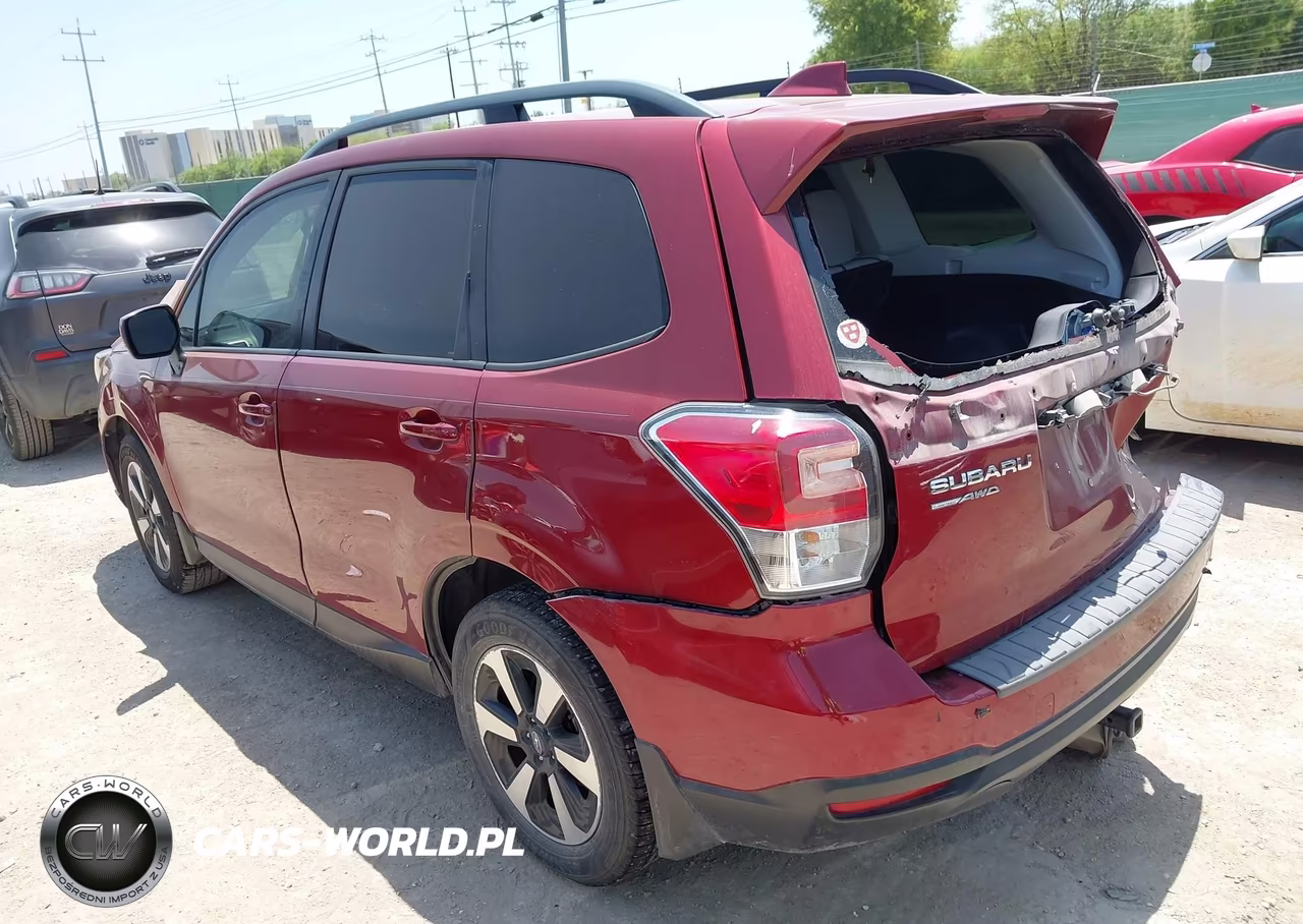 2017 Subaru Forester 2.5I Premium VIN:JF2SJAGC6HH567422 - 3