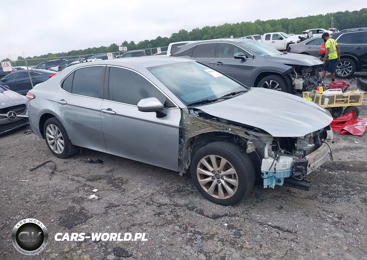 2020 Toyota Camry Le