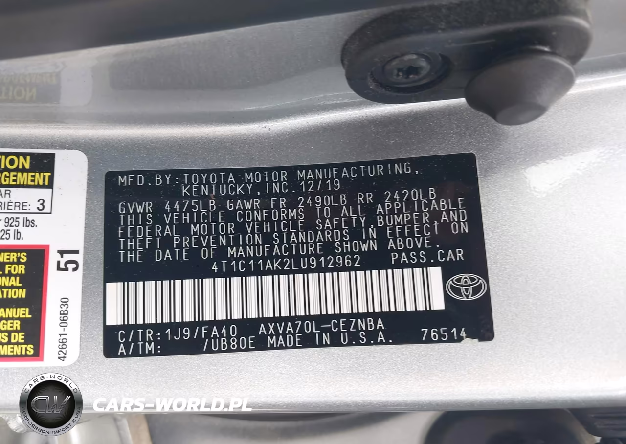 2020 Toyota Camry Le VIN:4T1C11AK2LU912962 - 9