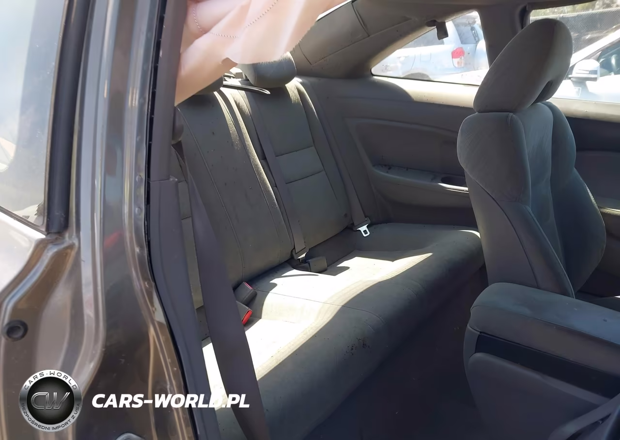 2007 Honda Civic Lx VIN:2HGFG126X7H524969 - 8