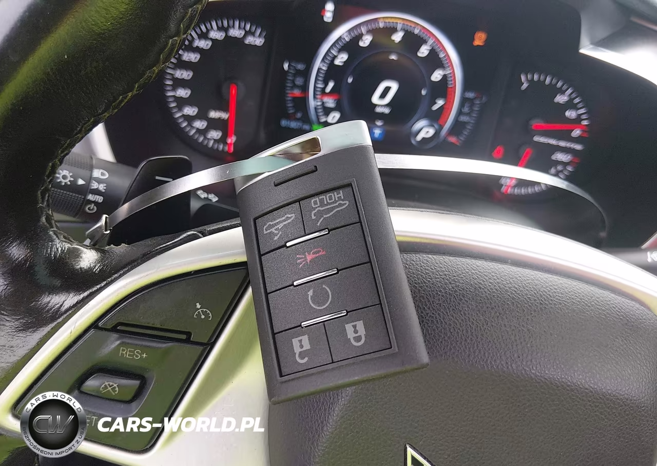 2018 Chevrolet Corvette Stingray VIN:1G1YB2D7XJ5103522 - 11