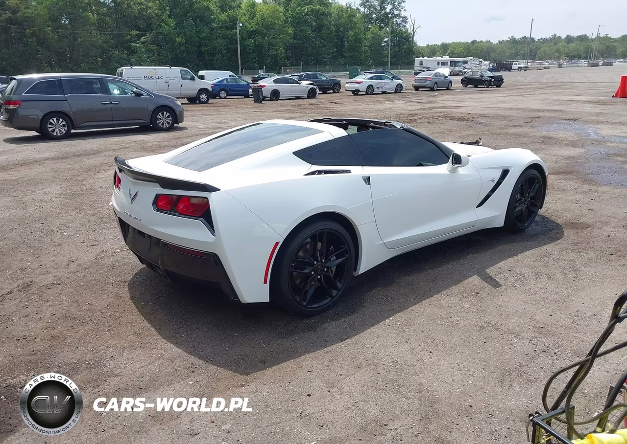 2018 Chevrolet Corvette Stingray VIN:1G1YB2D7XJ5103522 - 4