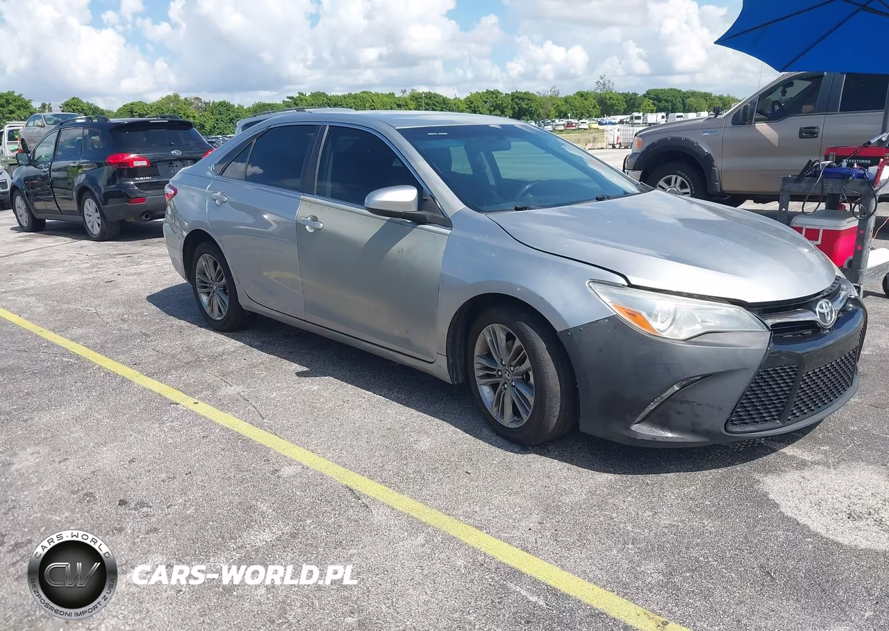 2016 Toyota Camry Se