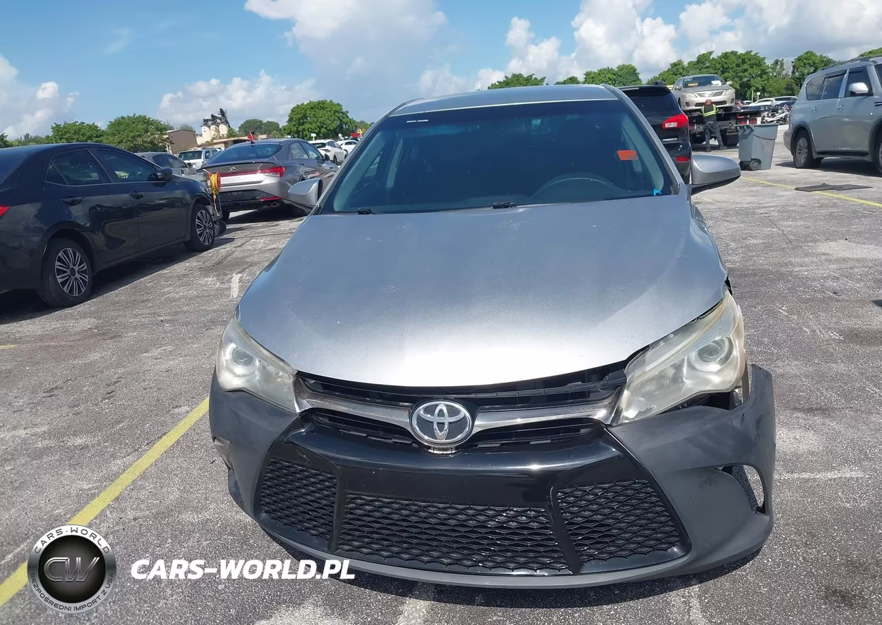 2016 Toyota Camry Se VIN:4T1BF1FK3GU555478 - 12