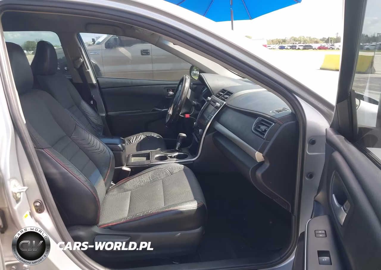 2016 Toyota Camry Se VIN:4T1BF1FK3GU555478 - 5