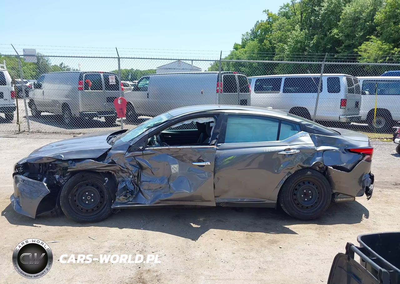 2019 Nissan Altima 2.5 S VIN:1N4BL4BV3KC162339 - 14