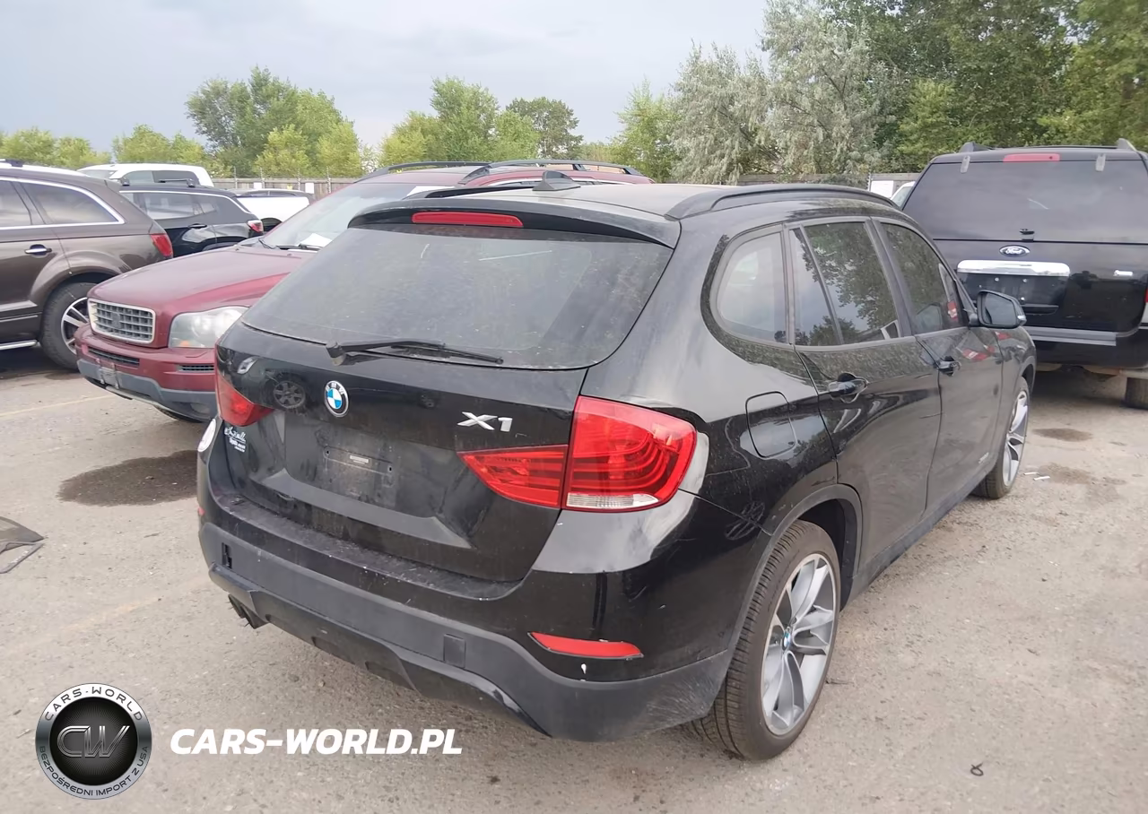 2013 BMW X1 xDrive35I VIN:WBAVM5C53DVV90120 - 4