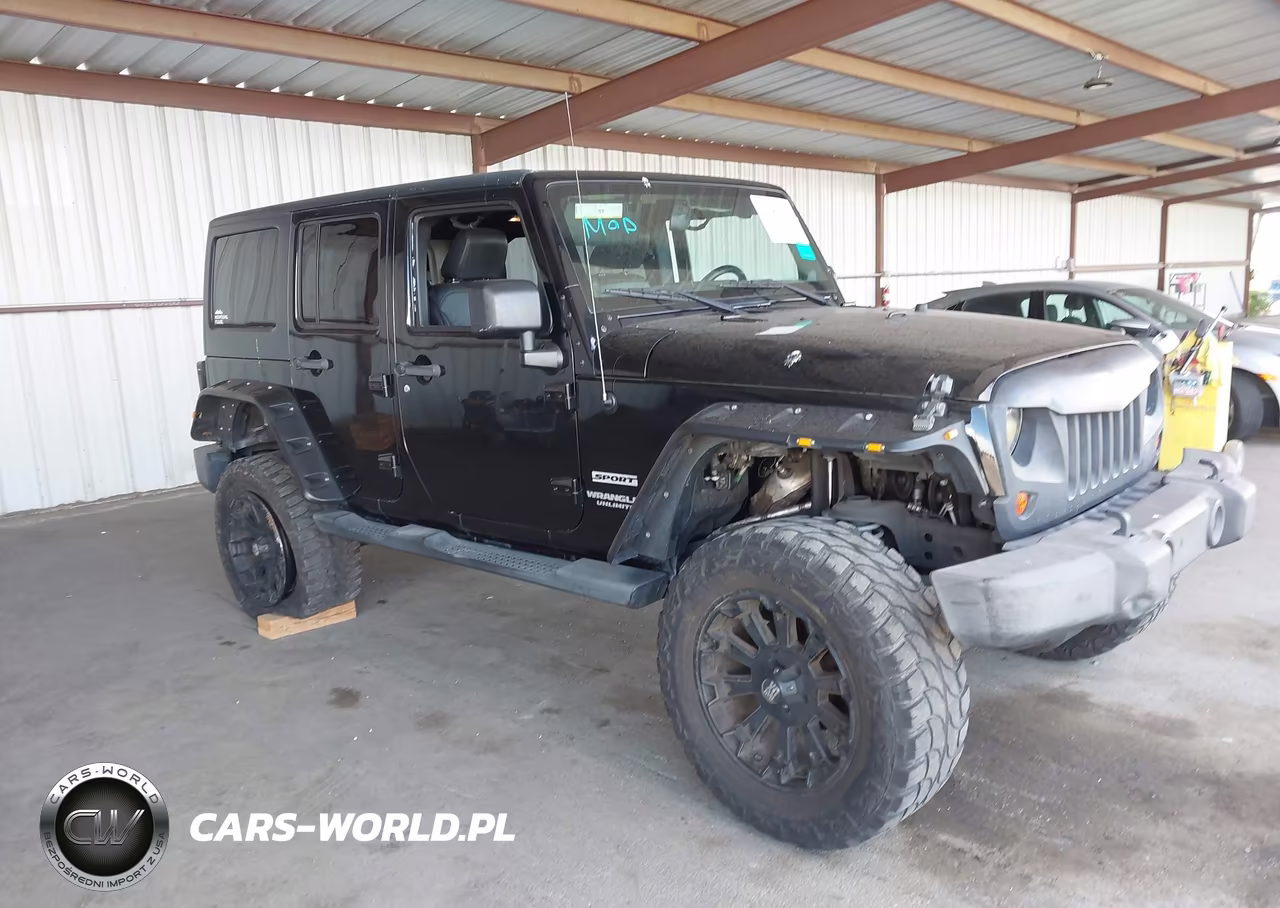 2013 Jeep Wrangler Unlimited Sport VIN:1C4BJWDG5DL577580 - 6