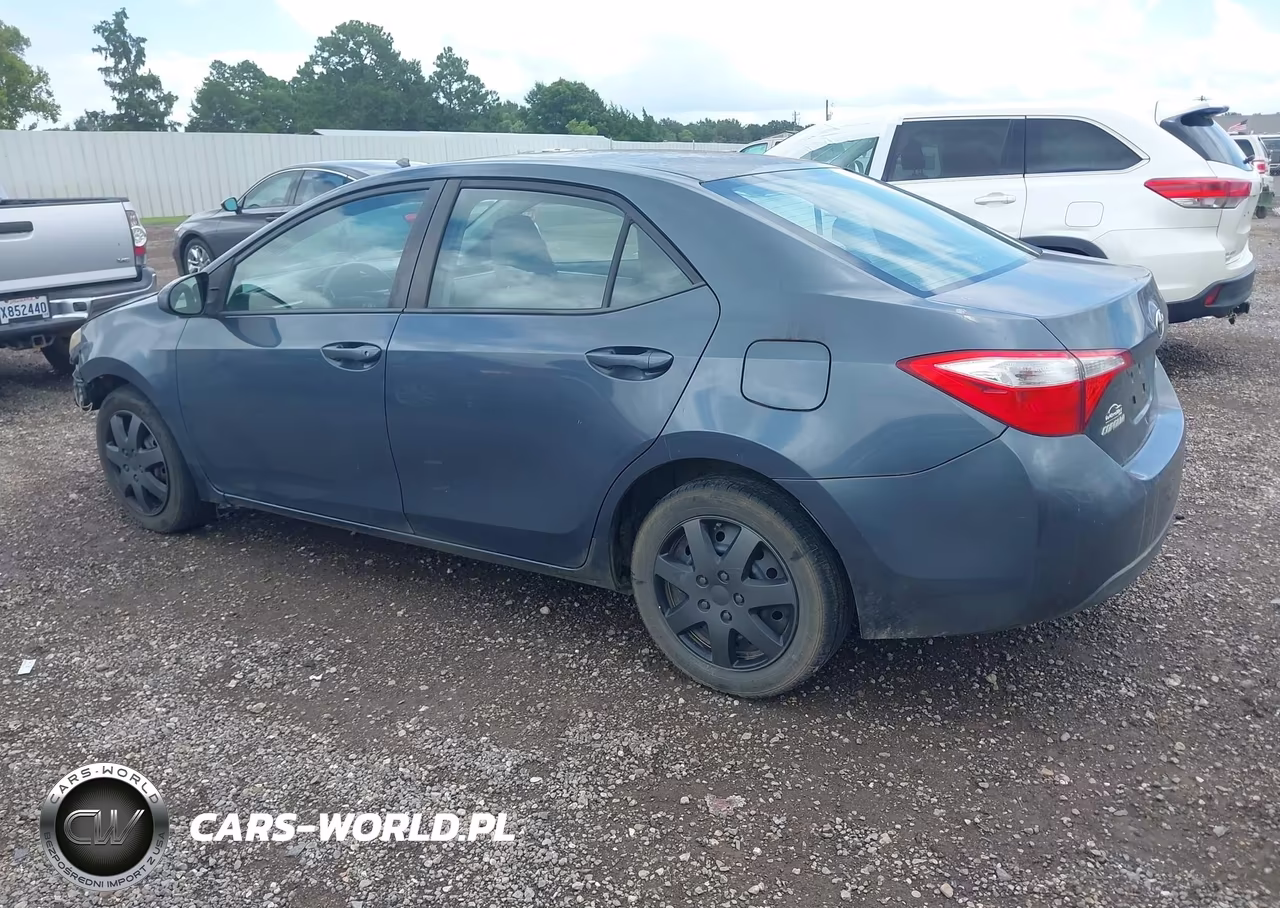2015 Toyota Corolla Le VIN:2T1BURHE4FC373512 - 3