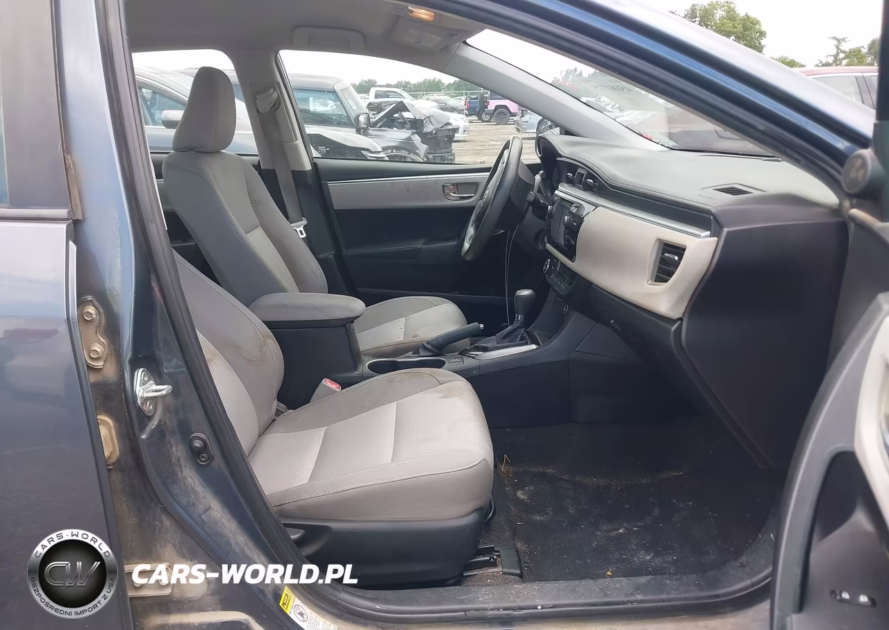 2015 Toyota Corolla Le VIN:2T1BURHE4FC373512 - 5
