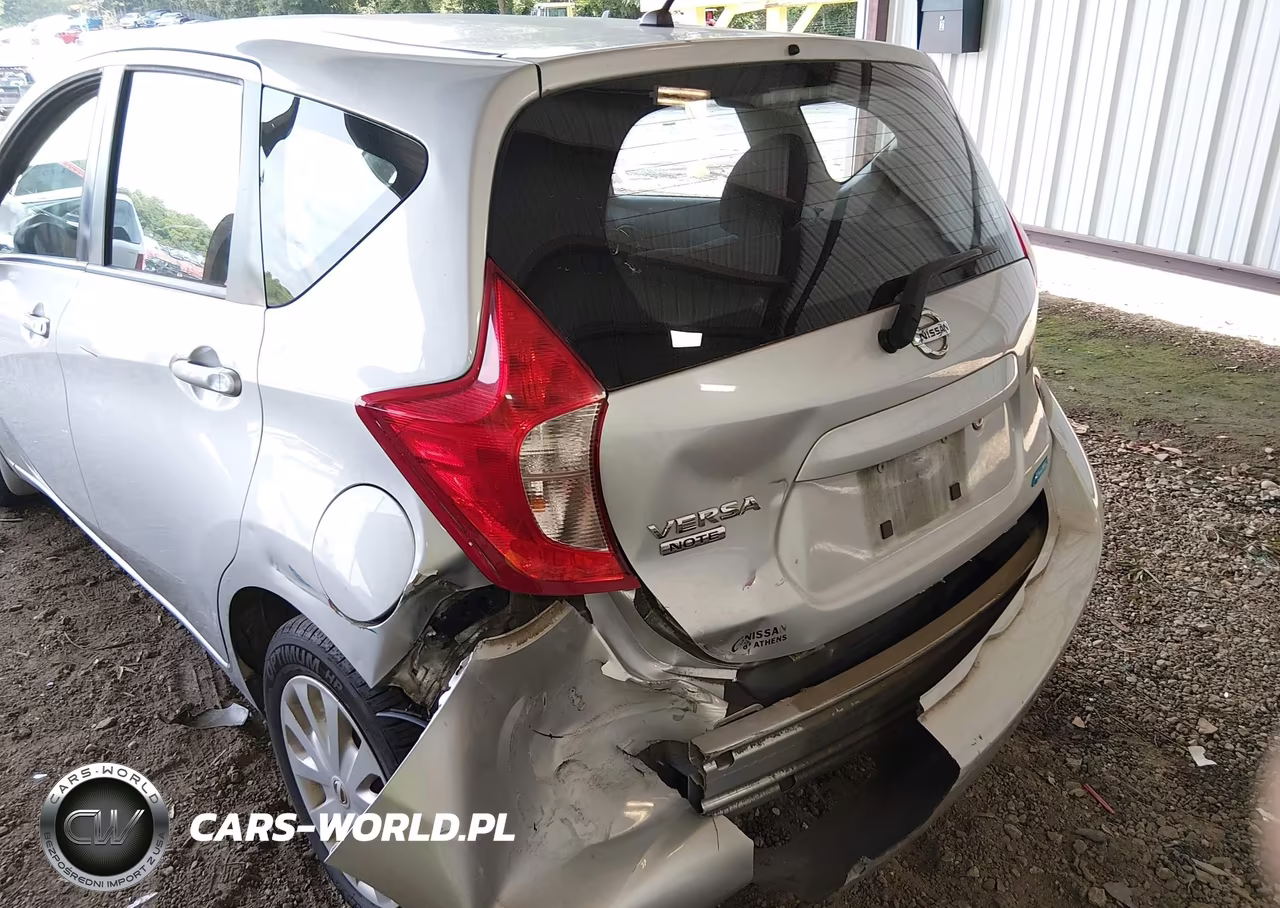 2015 Nissan Versa Note S Plus VIN:3N1CE2CP9FL400852 - 6