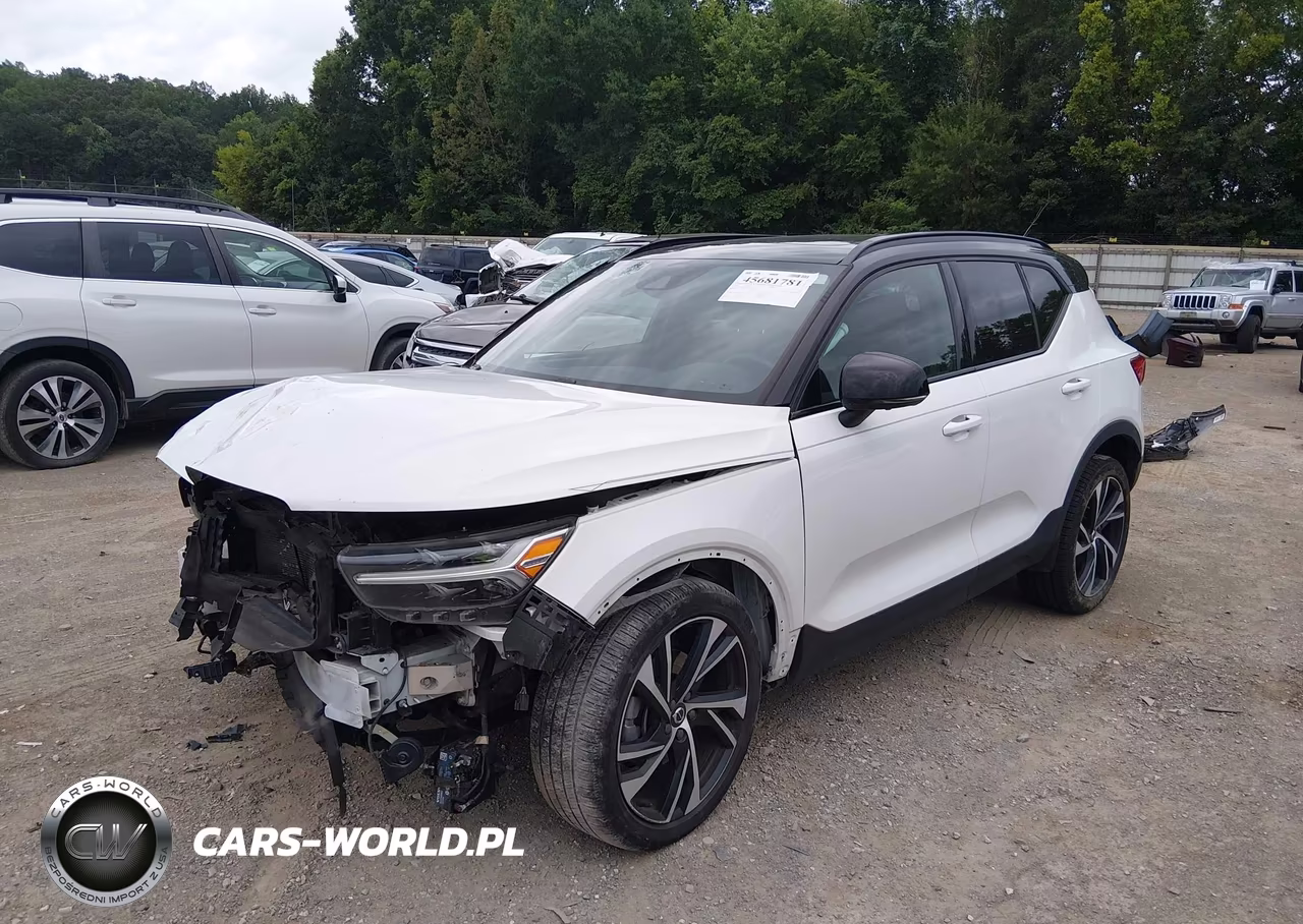2021 Volvo Xc40 T5 R-Design VIN:YV4162UM3M2467447 - 2
