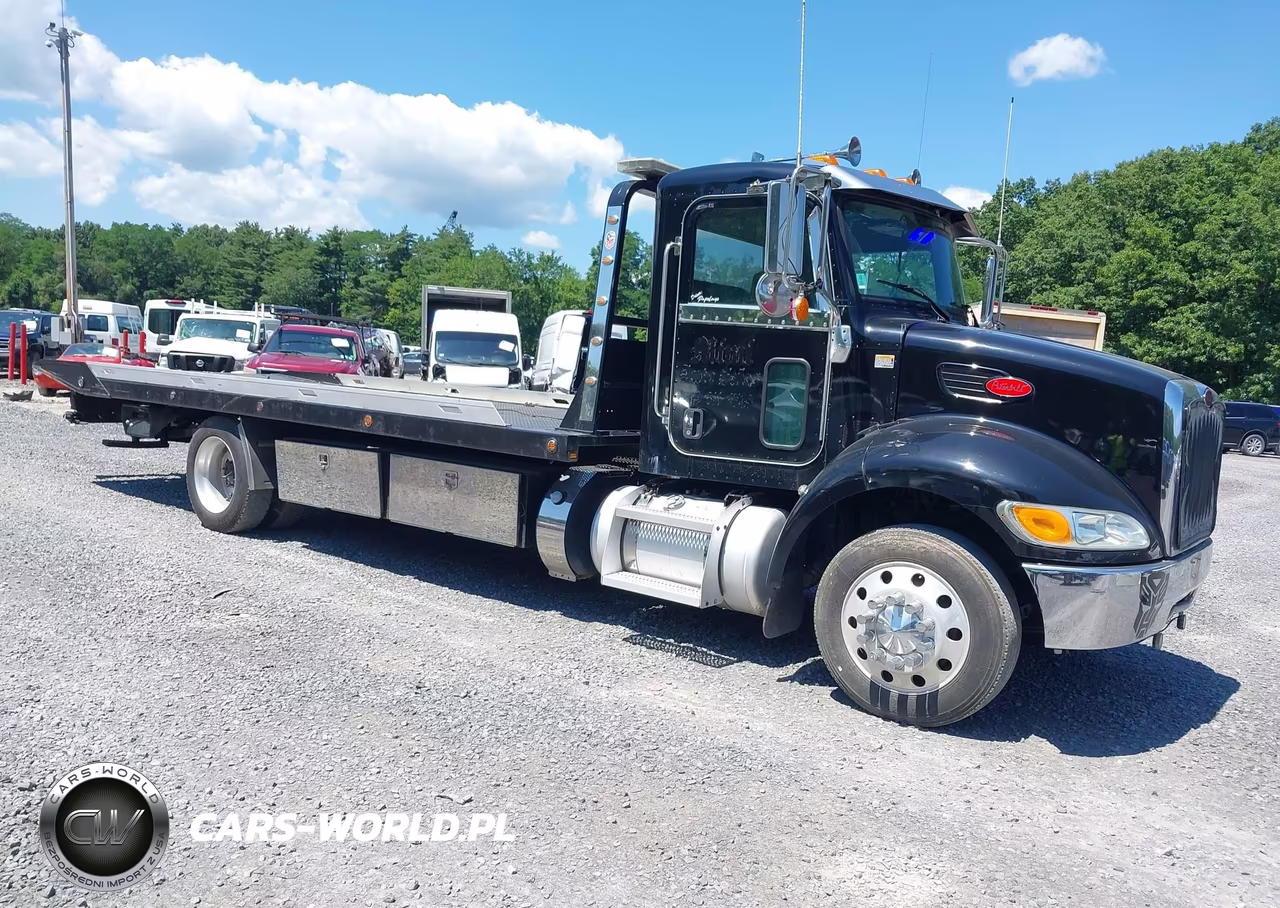 2015 Peterbilt 337