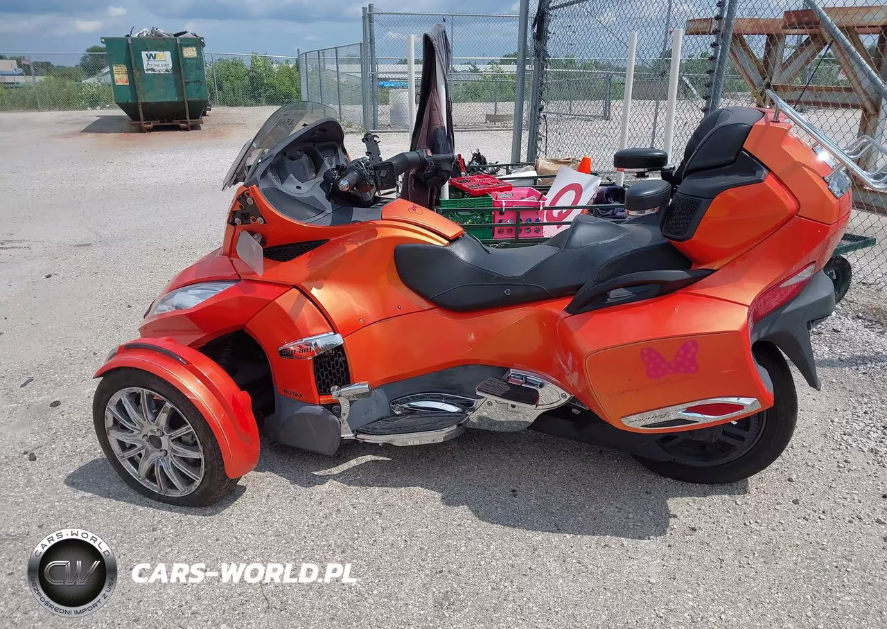 2015 Can-Am Spyder Roadster Rt-Rt-S-S Series-Ltd VIN:2BXNBDD20FV005384 - 13