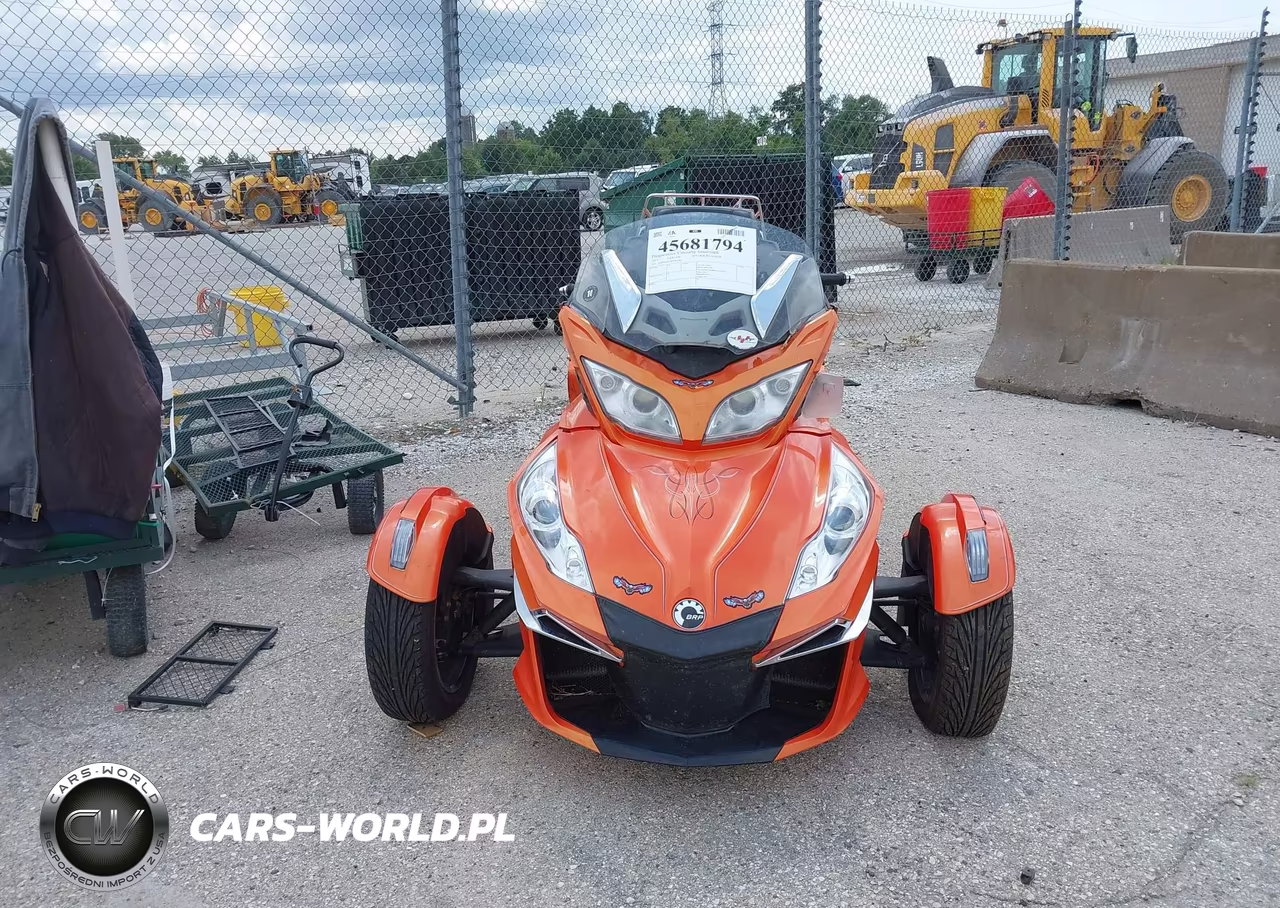 2015 Can-Am Spyder Roadster Rt-Rt-S-S Series-Ltd VIN:2BXNBDD20FV005384 - 5