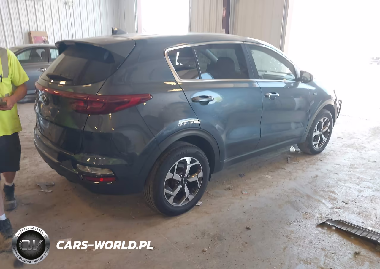 2020 Kia Sportage Lx VIN:KNDPMCACXL7629063 - 4