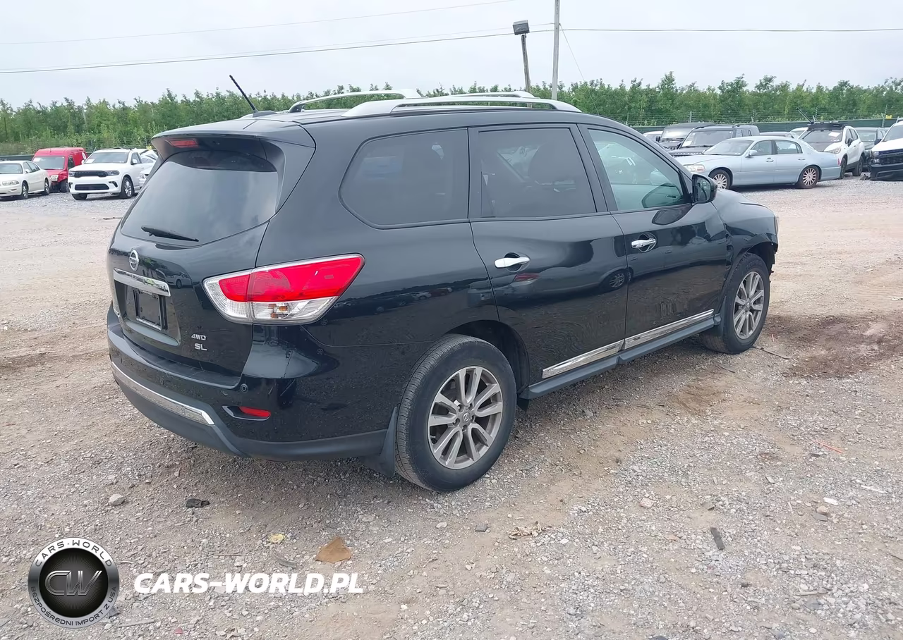 2015 Nissan Pathfinder Sl VIN:5N1AR2MM9FC621727 - 4