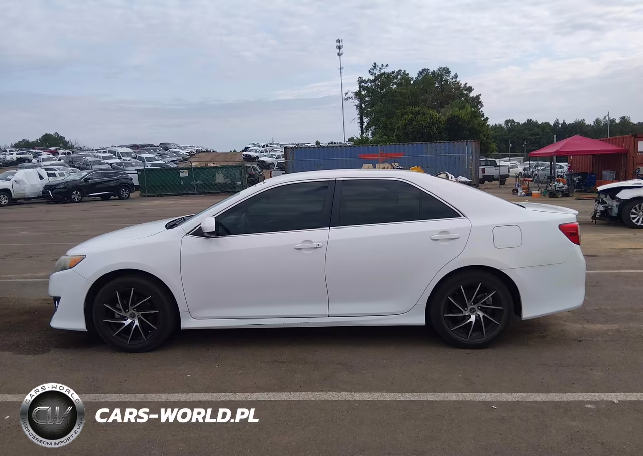 2013 Toyota Camry Se VIN:4T1BF1FKXDU645254 - 15