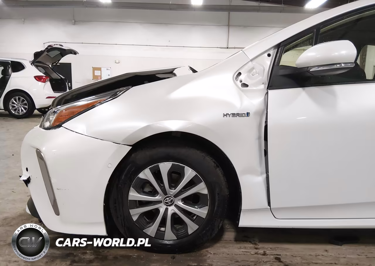 2021 Toyota Prius Le Awd-E VIN:JTDL9MFU2M3023546 - 17