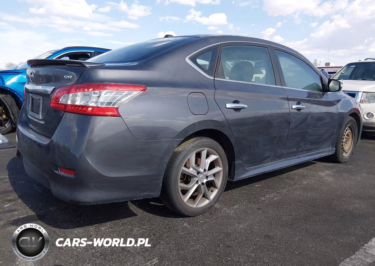 2015 Nissan Sentra Sr VIN:3N1AB7AP9FY228423 - 4