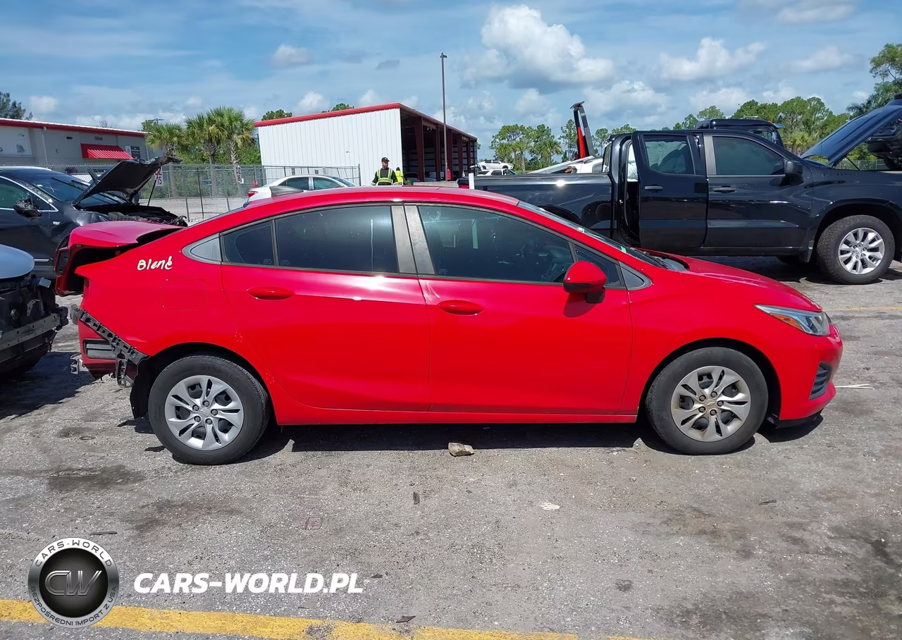 2019 Chevrolet Cruze Ls VIN:1G1BC5SM5K7117668 - 14