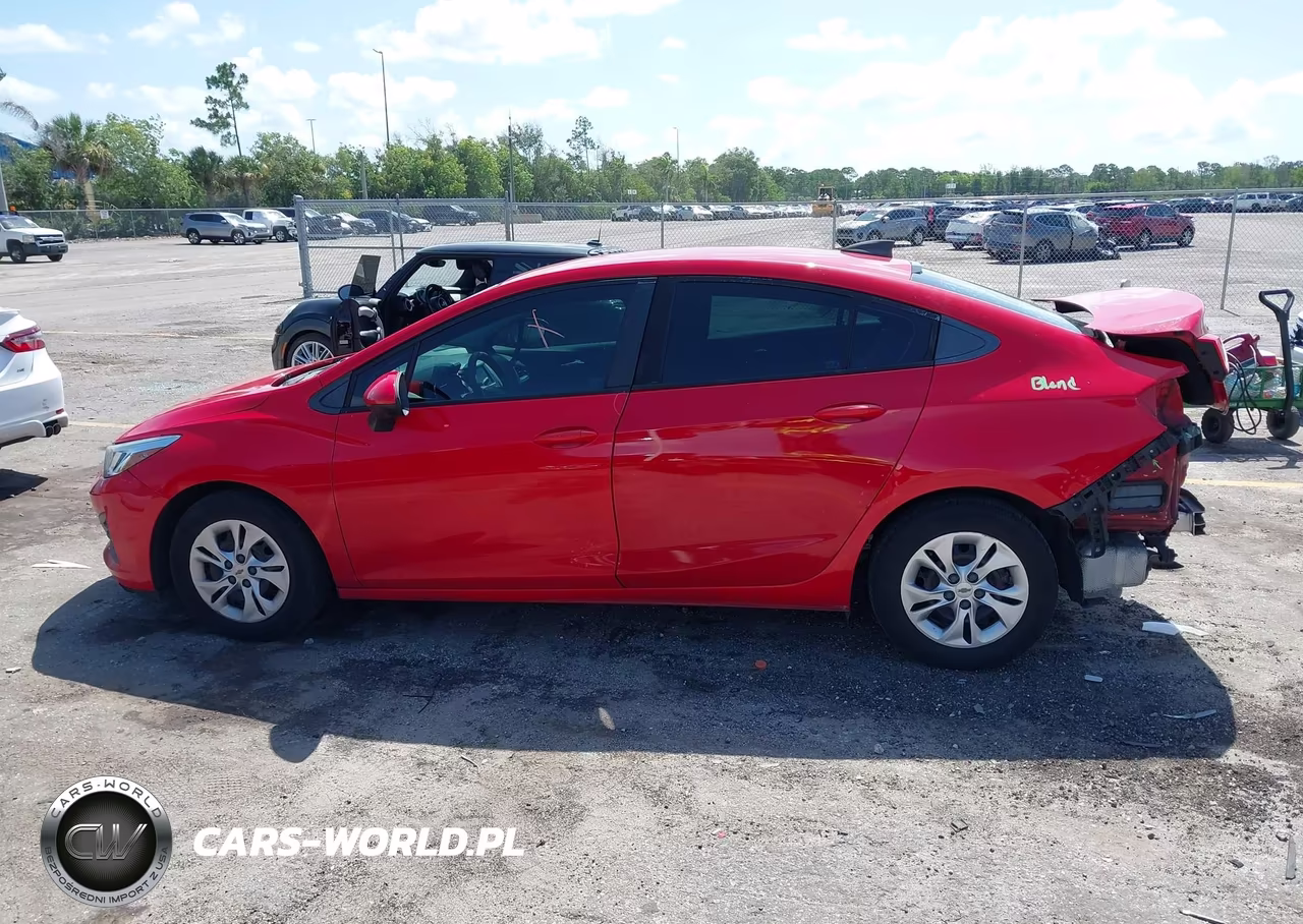 2019 Chevrolet Cruze Ls VIN:1G1BC5SM5K7117668 - 15