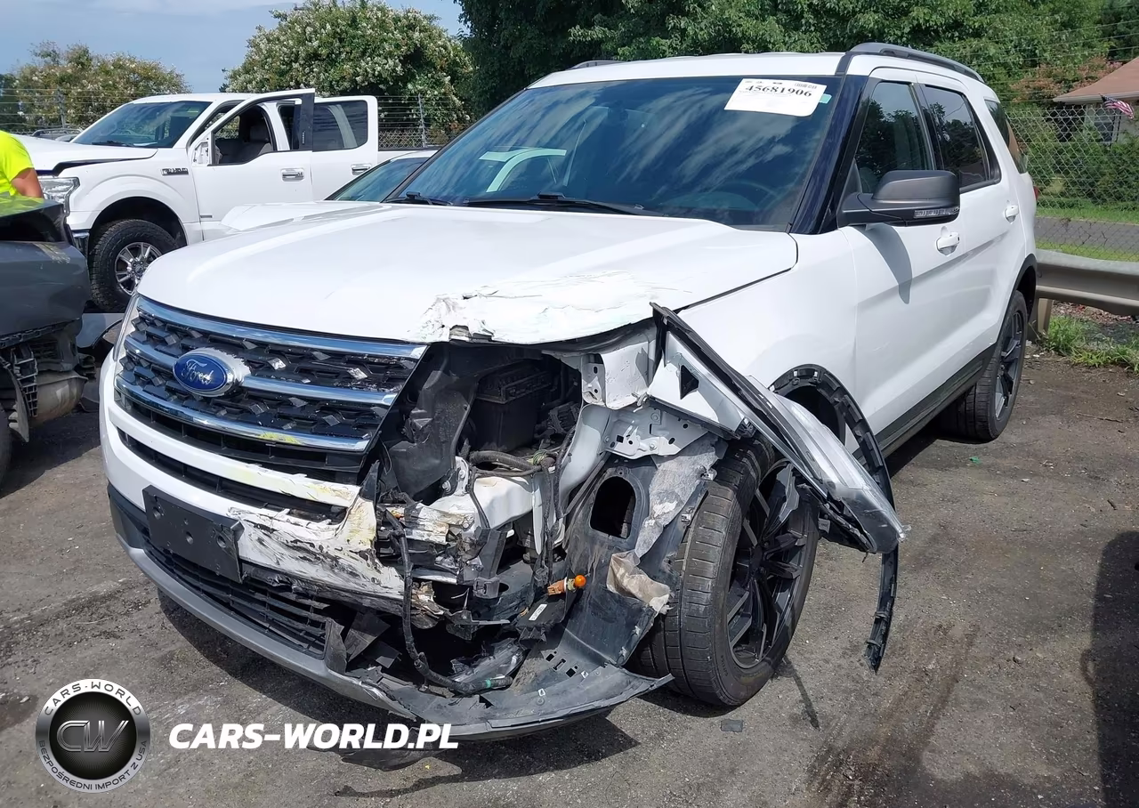 2019 Ford Explorer Xlt VIN:1FM5K8D86KGB46522 - 6