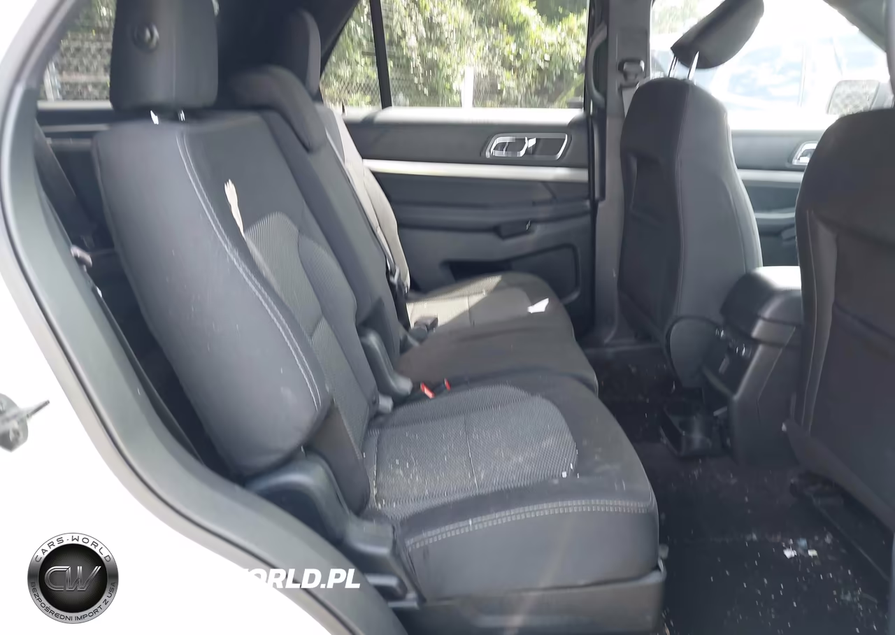 2019 Ford Explorer Xlt VIN:1FM5K8D86KGB46522 - 8