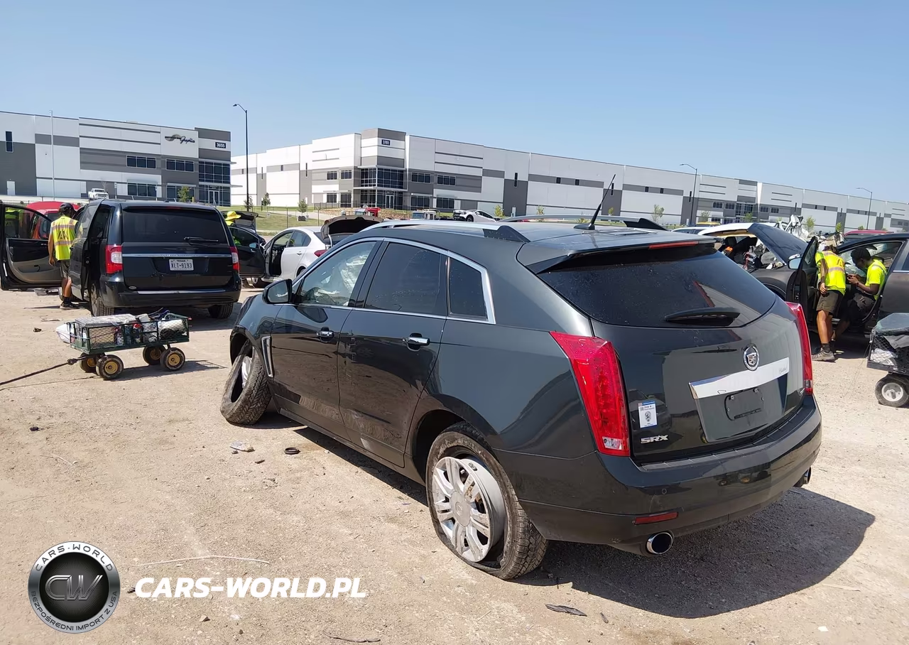 2014 Cadillac Srx Luxury Collection VIN:3GYFNBE39ES643550 - 3