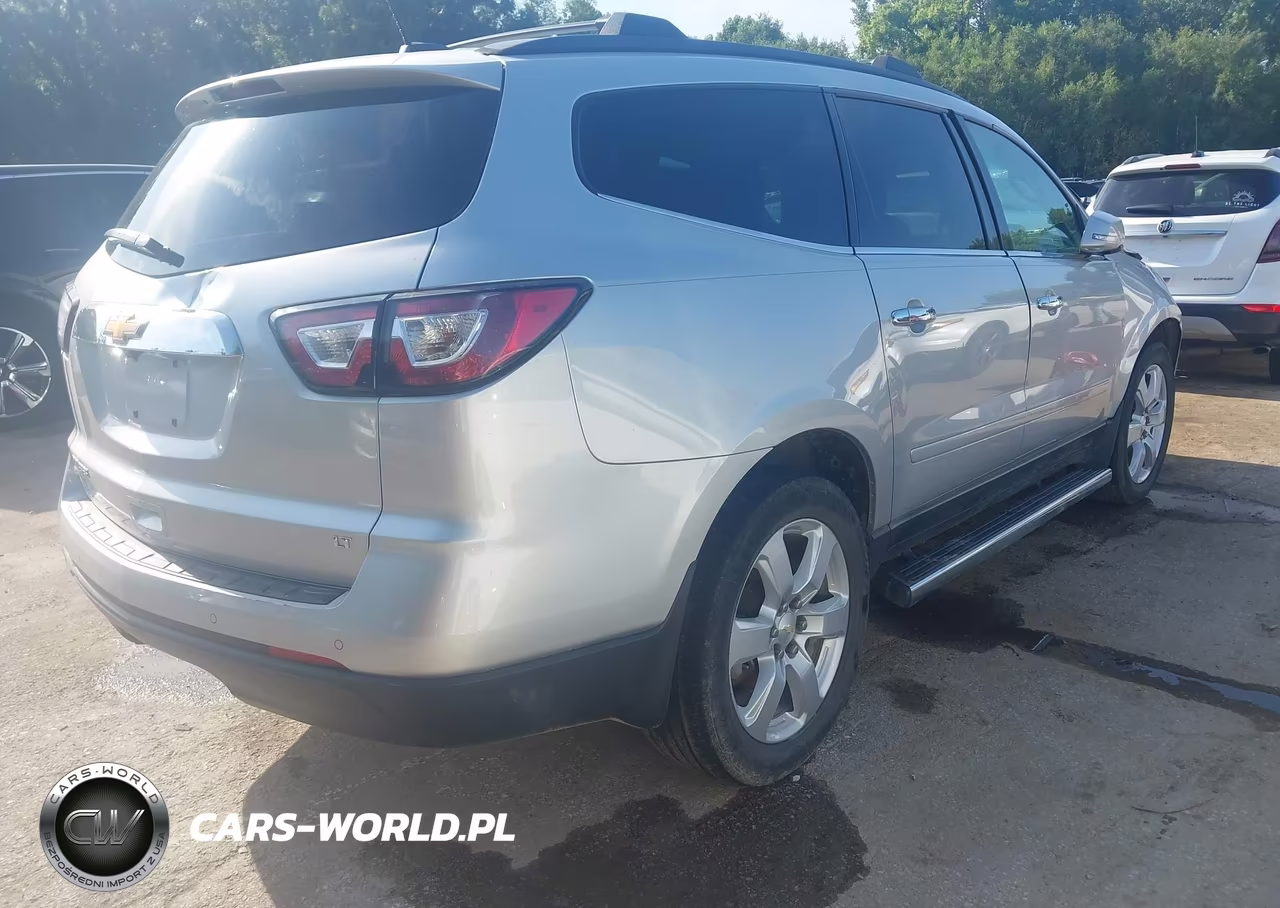 2017 Chevrolet Traverse Lt VIN:1GNKRGKD7HJ235600 - 4