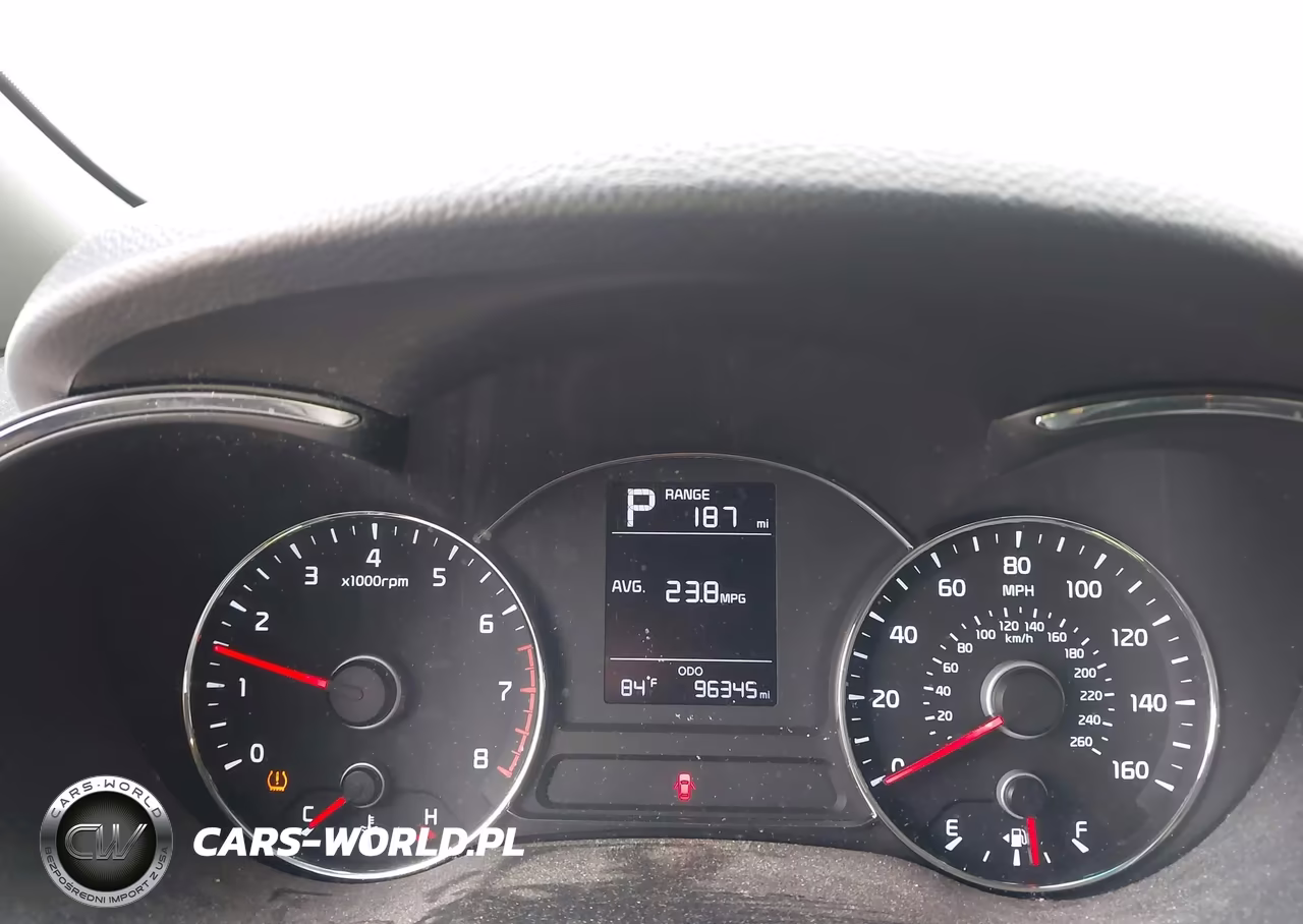 2018 Kia Forte Lx VIN:3KPFK4A76JE201823 - 7