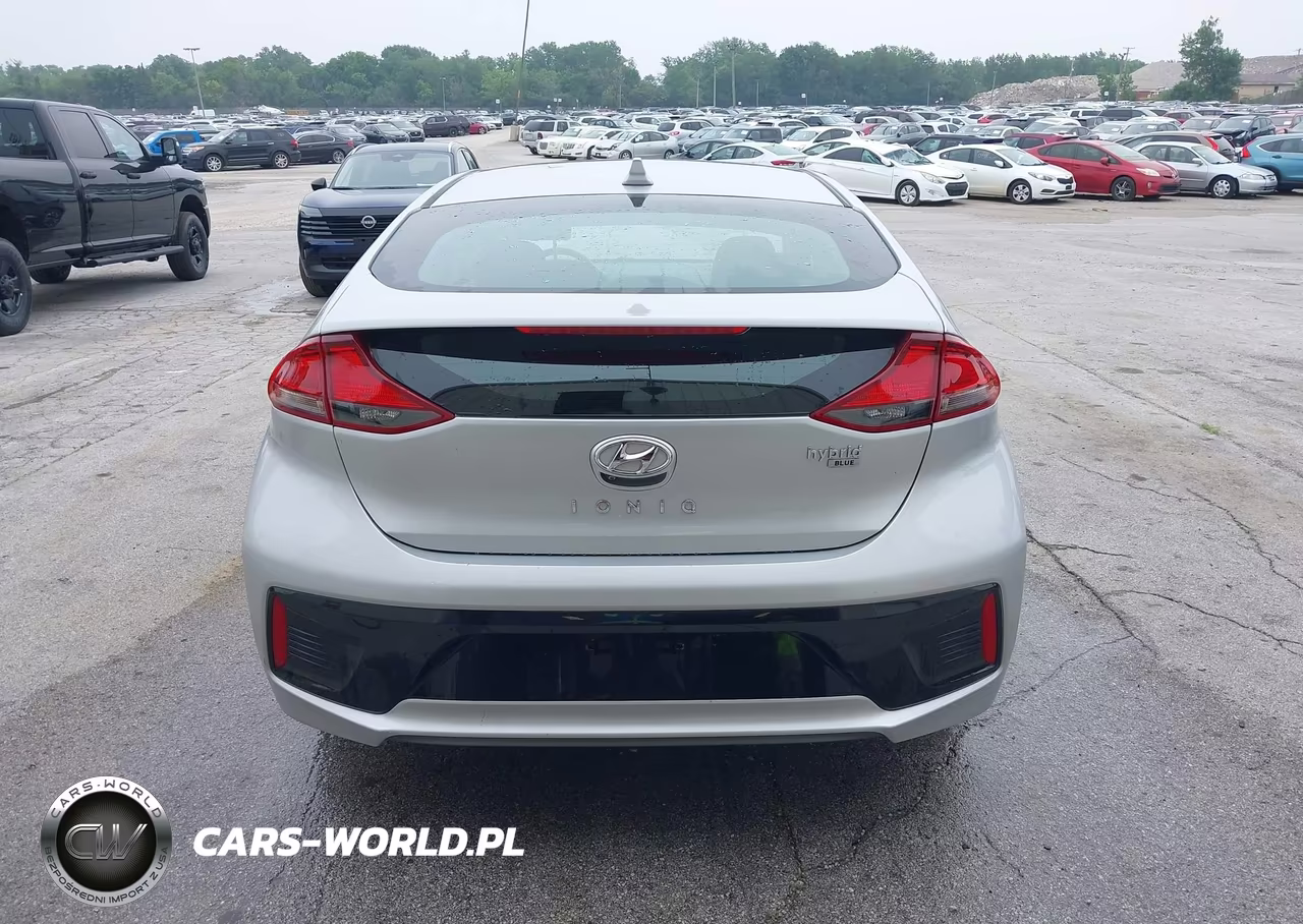 2019 Hyundai Ioniq Hybrid Blue VIN:KMHC65LC7KU107746 - 18