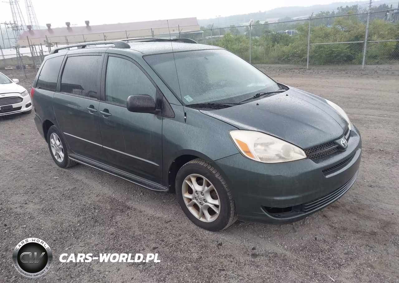 2004 Toyota Sienna Le VIN:5TDBA23C04S009887 - 1