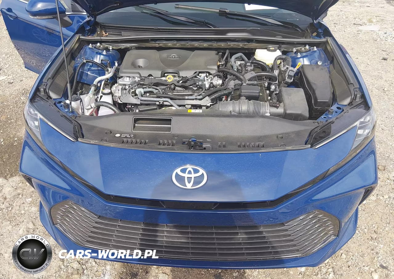 2026 Toyota Camry Xle VIN:4T1DBADK1TU042344 - 10
