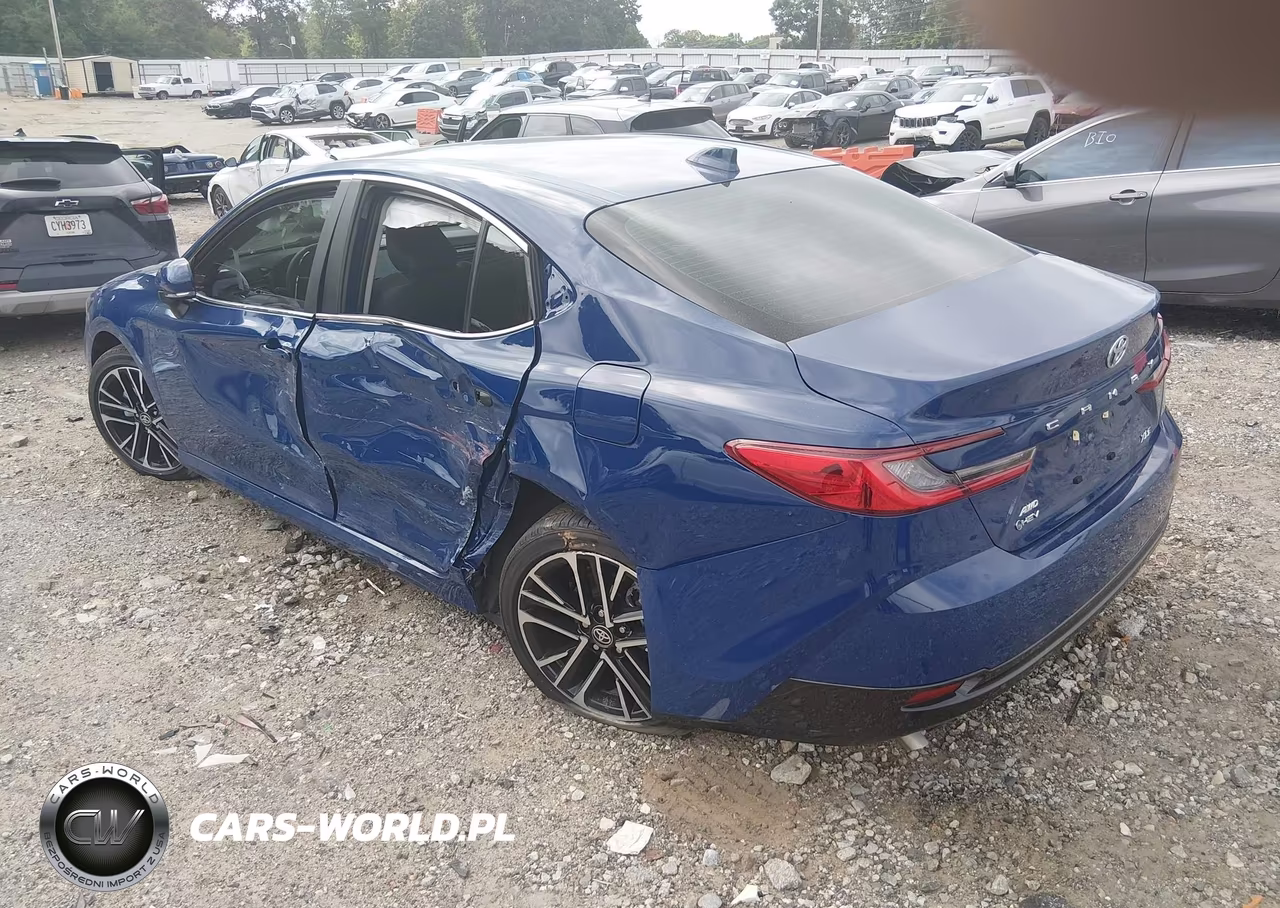 2026 Toyota Camry Xle VIN:4T1DBADK1TU042344 - 3
